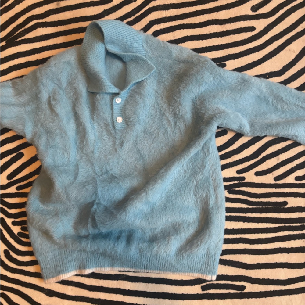 Cozy Blue Sweater with Collar